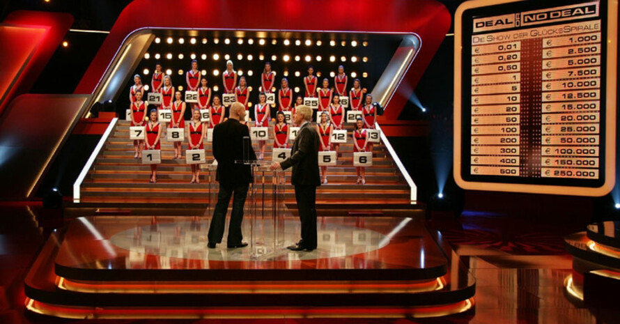 Die Show der Glücksspirale "Deal or no Deal" startet ab 7. Juli wieder mit neuen Folgen. Copyright: SAT1