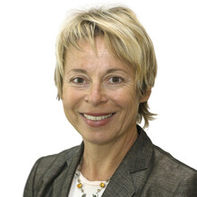 Petra Tzschoppe, 54, ist Dozentin für Sportsoziologie an der Universität Leipzig und Mitglied des Präsidialausschuss Breitensport/Sportentwicklung des Deutschen Olympischen Sportbundes, Foto: privat