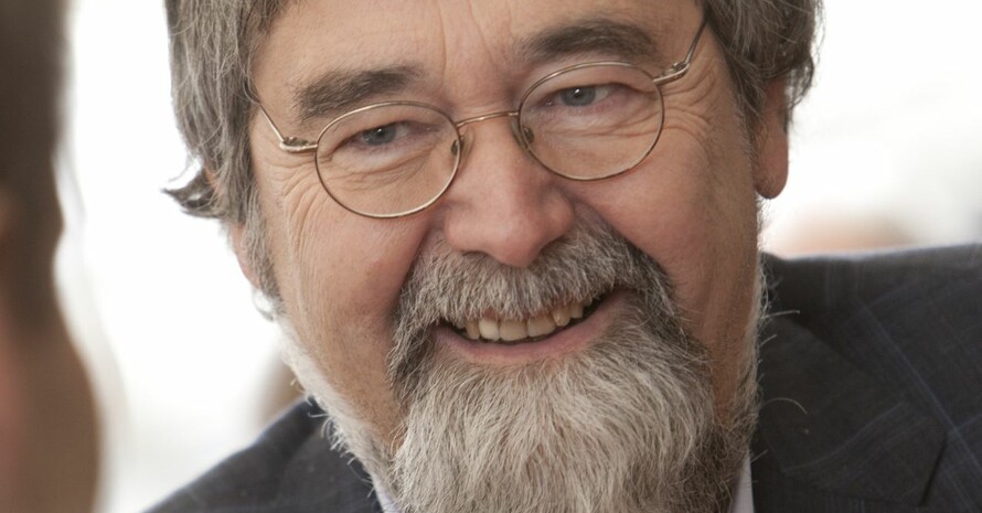 CIPRA ehrte den Kulturgeographen Prof. Dr. Werner Bätzing für sein Lebenswerk mit dem vierten Deutschen Alpenpreis. Foto: Uli Ertle