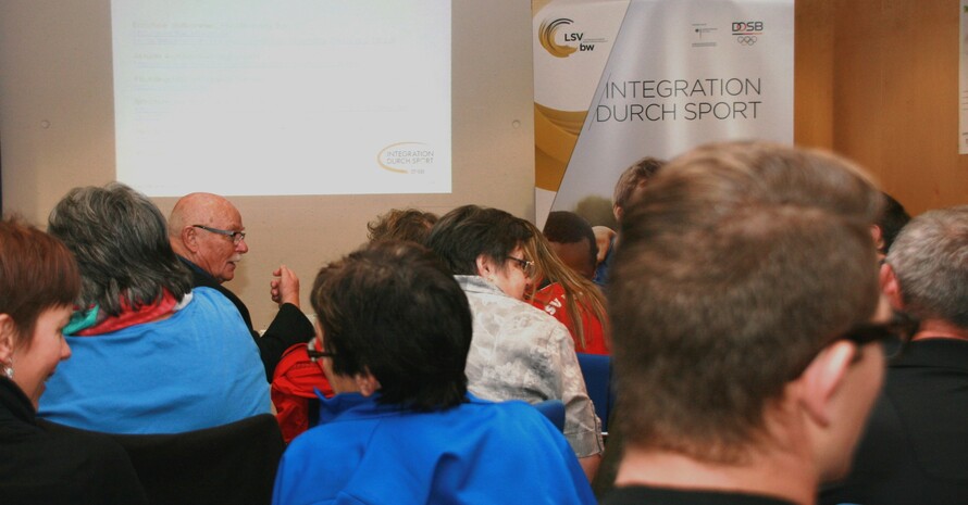Gespräche zwischen den Workshopteilnehmern (Foto: LSV)
