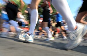 Bewegung beugt Krankheiten vor. Ein "Rezept für Sport" wäre praktizierte Gesundheitsprävention. Foto:picture-alliance