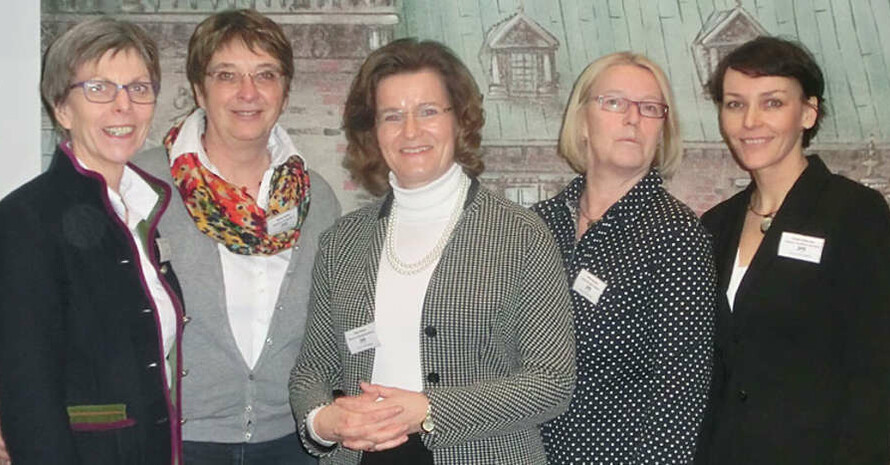Ingelore Rosenkötter, Monika Wöhler, Sigrid Berner, Mona Küppers und Kirsten Witte-Abe. Foto: DHB