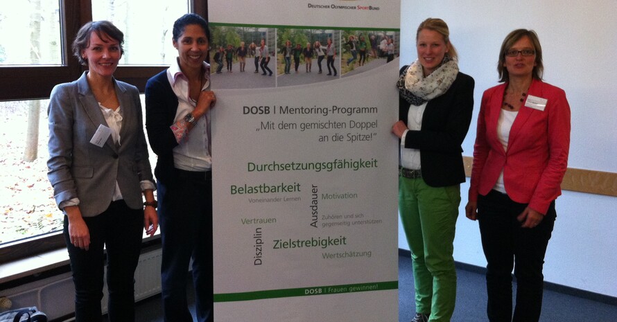 v.l.Kirsten Witte-Abe,stv. Ressortleiterin Chancengleichheit und Diversity im DOSB, Steffi Jones, Direktorin DFB, Sylvie Krüger, Welthandballerin und Kathrin Mahler Walter,EAF Berlin/Foto:dosb