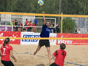 JTFO_Teilnehmer beim Beach-Volleyball-Wettkampf. Foto: JTFO/Peter Zettler