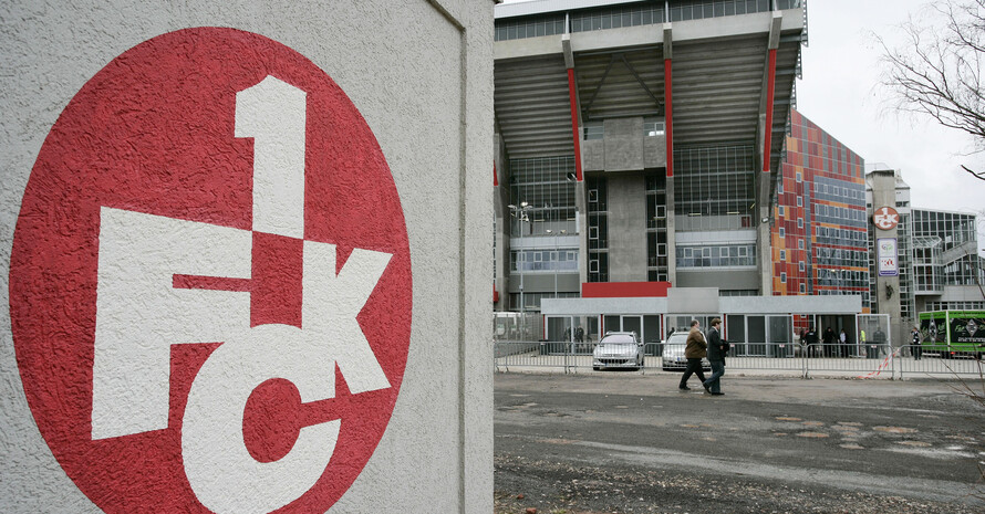 An der Heimstatt des 1. FC Kaiserslautern findet das Symposium "Ein Jahr danach - Große Studien zur Fußball-WM 2006" statt. Copyright: picture-alliance/dpa
