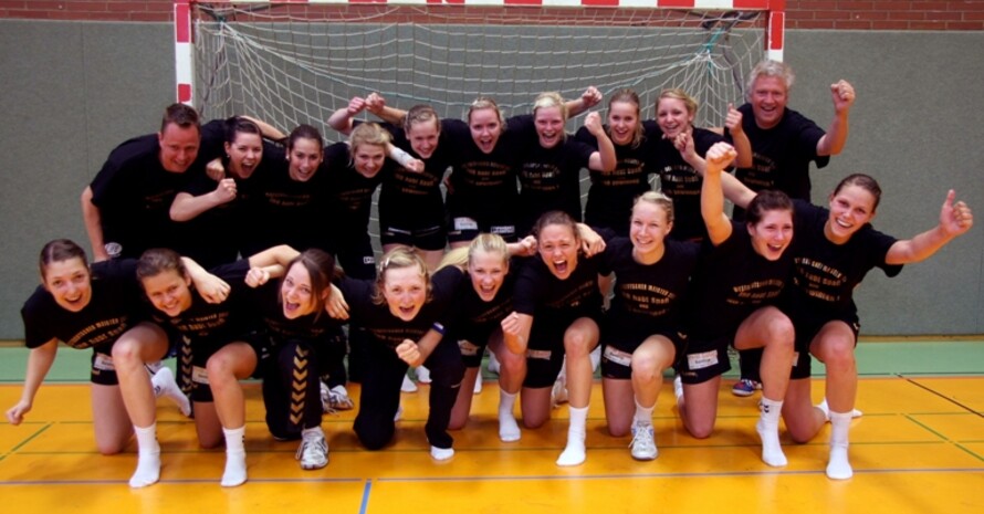 Die weibliche A-Jugend der HSG wurde Westdeutscher Meister 2011  – mit dabei auch Rückraumspielerin Xenia Smits und Torhüterin Lina Kühne, die beide bereits zum Bundesliga-Kader der 1. Damen gehören.